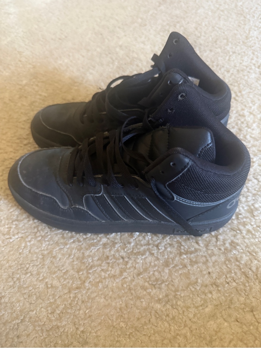 Black High-Top boys Adidas Sneakers